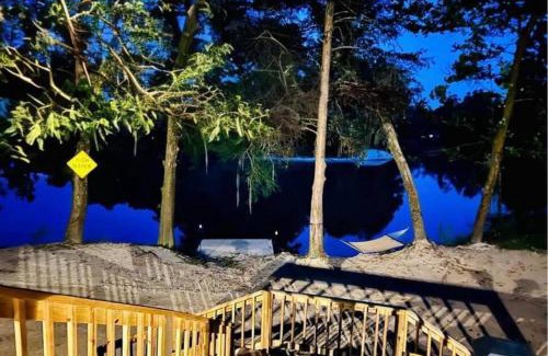 Modeste House | Secluded Riverside Oasis Private Deck Dock