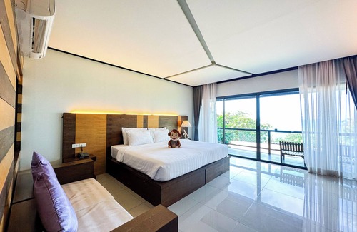 Karon Hotel | Secret Cliff Resort Phuket