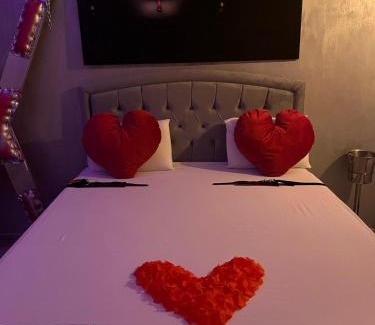 Sector 4 Hotel | Secret love room