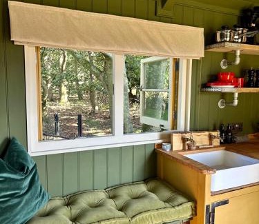 Woodbridge Other | Secret Paddock Shepherds Hut