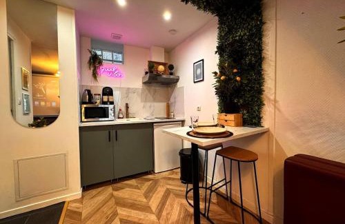 Souppes-sur-Loing Apartment | Secret Room Elegance, mystère et intimité