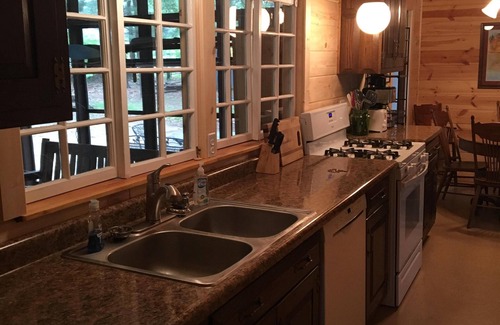 Wautoma Cottage | See the Colors of Fall! Great dates still available!