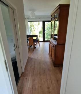Zernsdorf Apartment | Seeblick Wohnung,Hausboot