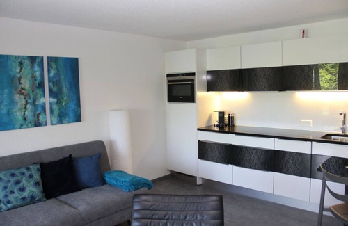 Spiez Apartment | Seepark, directly on the lake