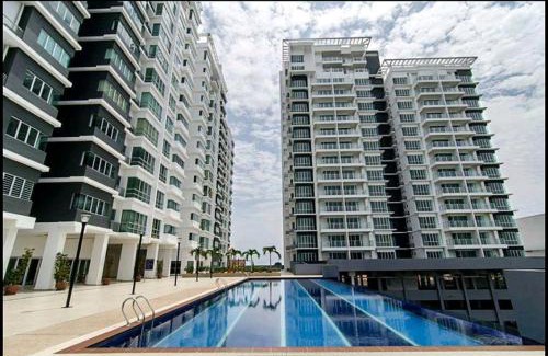 Sekinchan Apartment | Sekinchan Theme Design Penthouse Condo 16-30Ppax 主题顶层公寓民宿