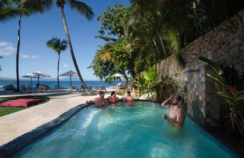 Playa Chiquita Hotel | Select at Casa Marina Adults Only All Inclusive