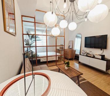 South Triangle Apartment | SELF CHECK IN studio in Manila PH
