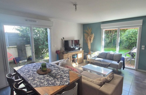 Mouguerre House | Semi-detached house 7min from Bayonne.