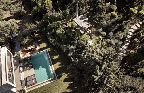 Neromilos Villa | Sentiero Iconic Villa, a Serene Retreat