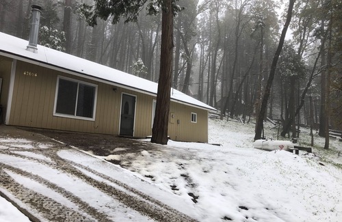 Posey Cabin | Sequoia National Forest CabinM