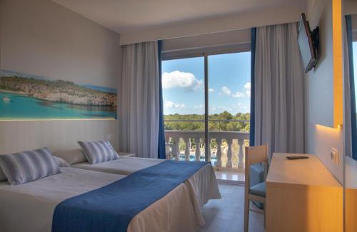 El Arenal Hotel | Seramar Hotel Luna Park Adults Only