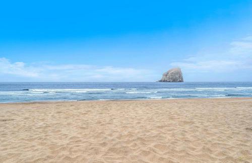 Kiwanda Shores House | Serendipity by the Sea