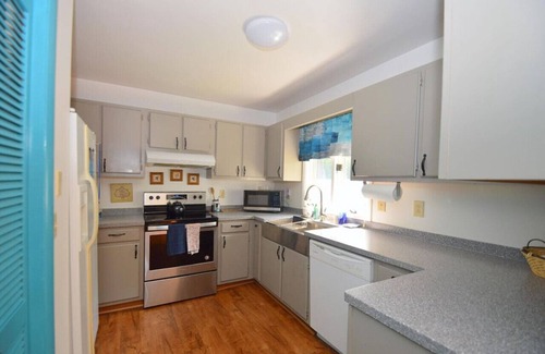 Berkeley Springs House | Serendipity - Group Gatherings for Epic Memories!