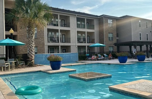 Alden Bridge Apartment | Serene 1BR Magnolia Retreat Relax & Explore