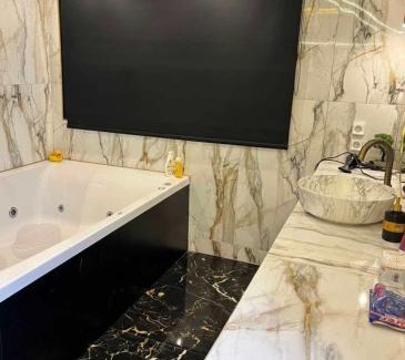 Stamata Apartment | Serene Anoixi Stay with Jacuzzi