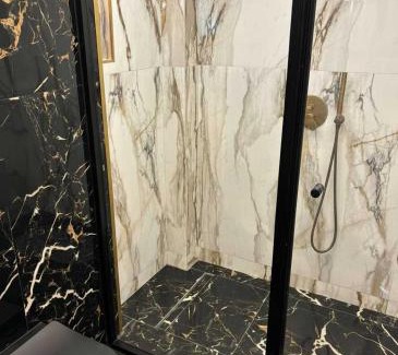 Stamata Apartment | Serene Anoixi Stay with Jacuzzi