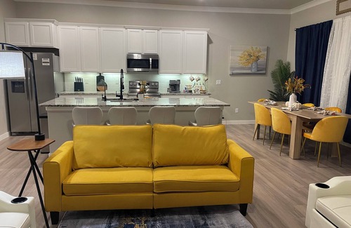 Odessa House | Serene Castle - Close to all attraction in Odessa Tx