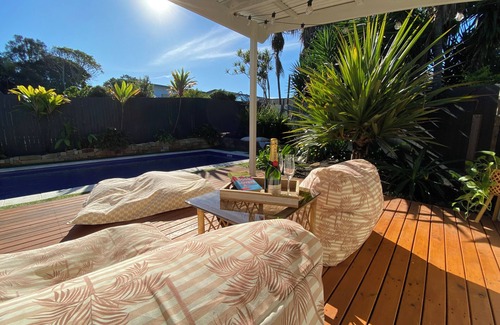 Cudgen House | Serene Coastal Cottage 5 minutes from the beach