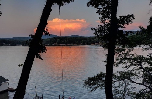 Albemarle House | Serene getaway; forget to count the days ... 200' Private Dock/Decks ... VIEW!