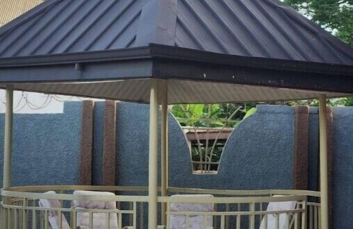 Kumasi House | Serene Haven: A Smart Retreat
