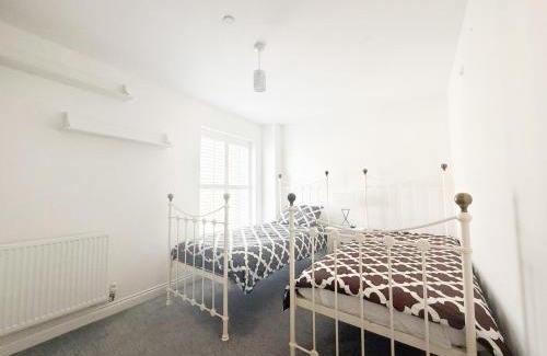 Bromley Common and Keston House | Serene Home ideally connected to Central London