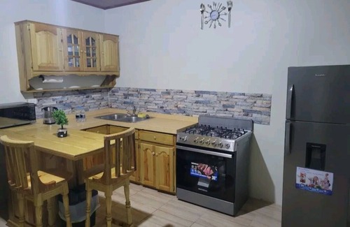 Buff Bay House | Serene One B/Room home with AC ,WIFI and Heating .