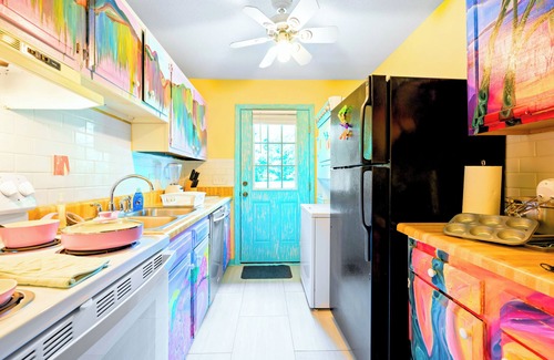 Montgomery House | Serene Retreat: Large Yard, Fire Pit, Near Savannah, Beaches & Kayakingnnnnnnn