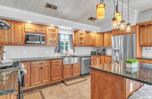 Granby House | Serene Rustic Hideaway w/Pool in Granby!