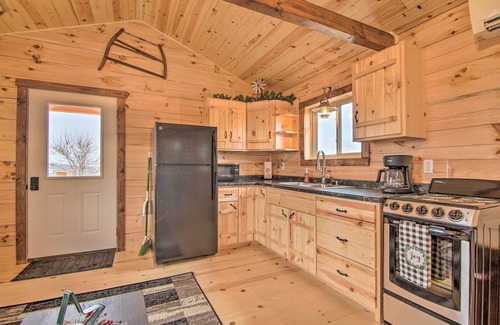 Blanchardville Cabin | Serene Views: Quiet Farmhouse Cabin in Wisconsin!