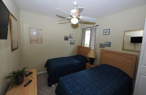 Eagle Pointe South Villa | Serene Waterside Getaway