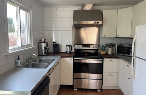 Old Town Historic District House | Serenity Charm downtown old towne by Shaw