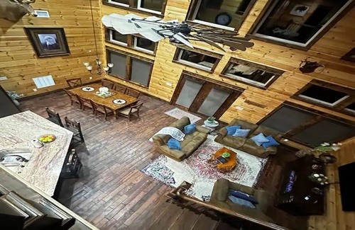 Ringold Cabin | Serenity Lodge/Volleyball court & 3 ponds firepit