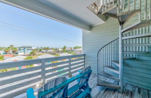 Port Aransas Apartment | Serenity Min to Beach Resort Pool & Waterslide