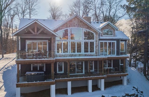 Bracebridge Cabin | Serenity! On Wood Lake