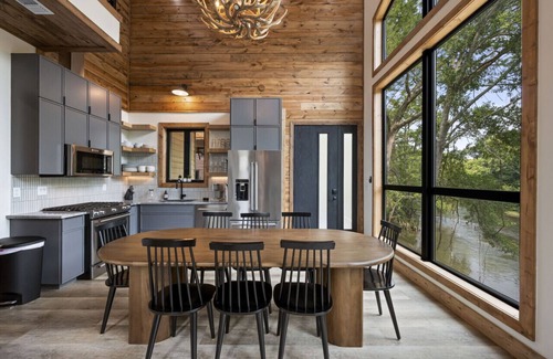Broken Bow Cabin | Serenity Shores Modern Cabin on a River in Broken Bow