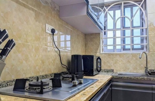 Osu Klottey Apartment | Serviced apt at East Legon, 4014