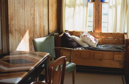 Stevens Point House | Settle Inn