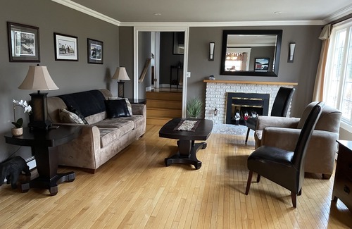 Terra Nova House | Settled-Inn