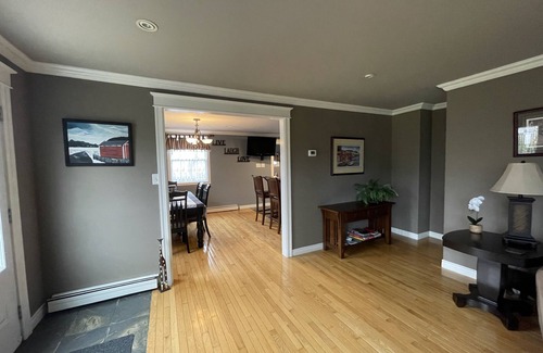 Terra Nova House | Settled-Inn