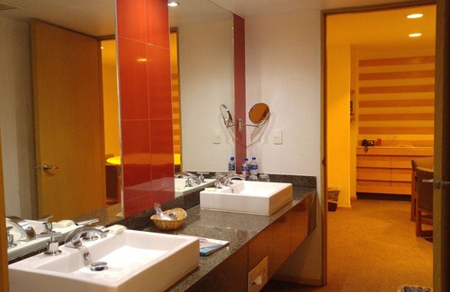 Cuauhtemoc Hotel | Sevilla Palace Hotel