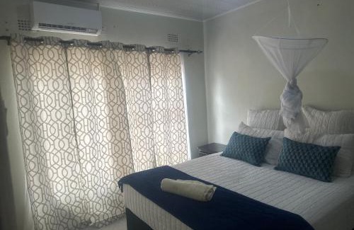 Livingstone Apartment | Sey ekhaya apartment