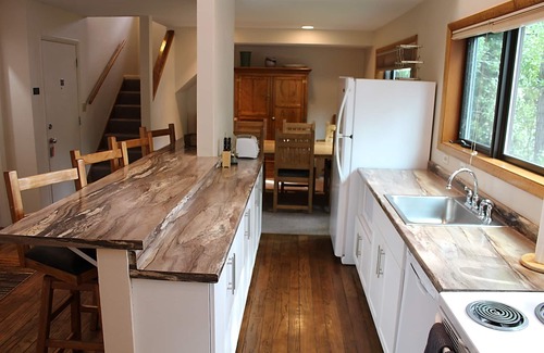 West End Apartment | Shadow Mountain Lodge