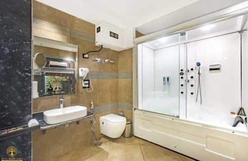 Srinagar Hotel | Shady Oaks by Stay Pattern