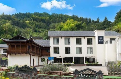 Wulingyuan Hotel | Shambhala Hotel of Zhangjiajie