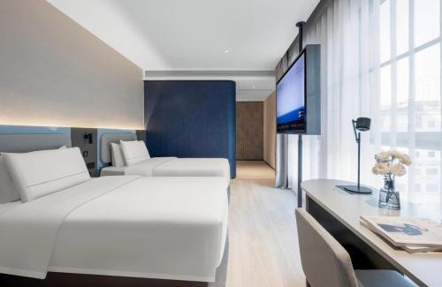 Huangpu Hotel | Shanghai Bund Jinling East Road Light Residence Hotel