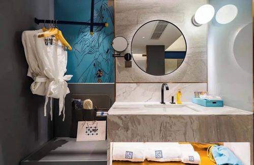 Lujiazui Hotel | Shanghai Lujiazui BaBaiBan LANOU Hotel