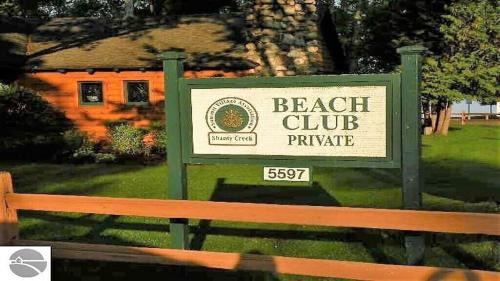 Bellaire Apartment | Shanty Creek Resort Bellaire Michigan