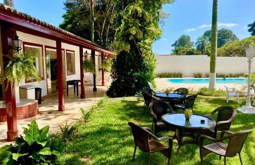 Indaiatuba House | SHARED COTTAGE FOR RENT FOR 20 GUESTS.