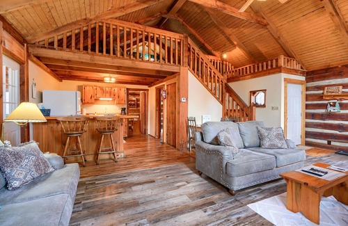 Logan Cabin | Shawnee in Hocking Hills