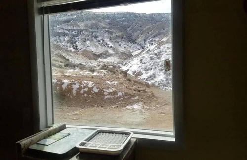 Emblem Apartment | Sheep Canyon Mountainside Trails & Ranch Apartment